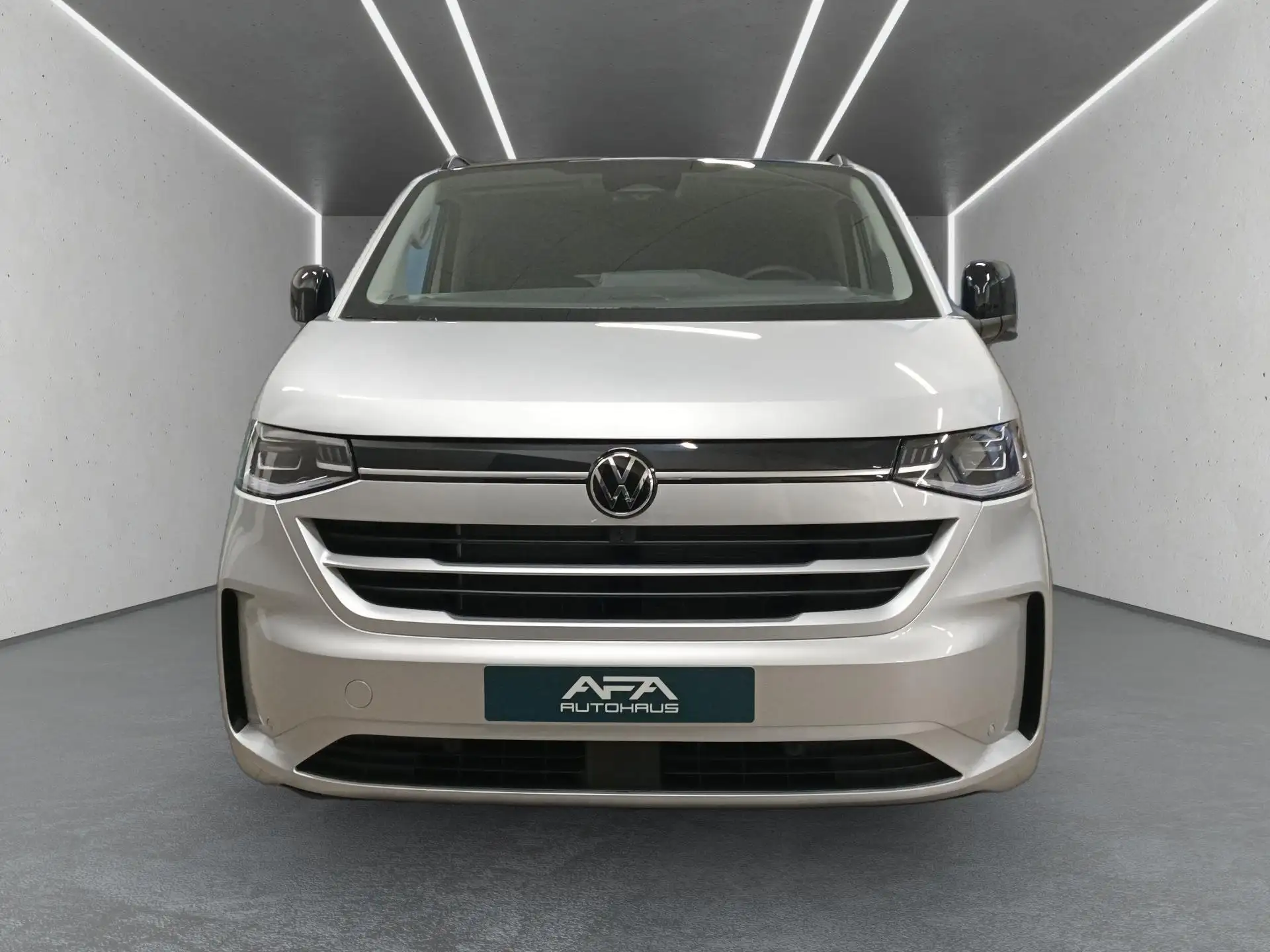 폭스바겐 Volkswagen T7 Caravelle 2.0 Edition 4Motion AHK*StHz*LED*5J 2025 화이트 사진 4