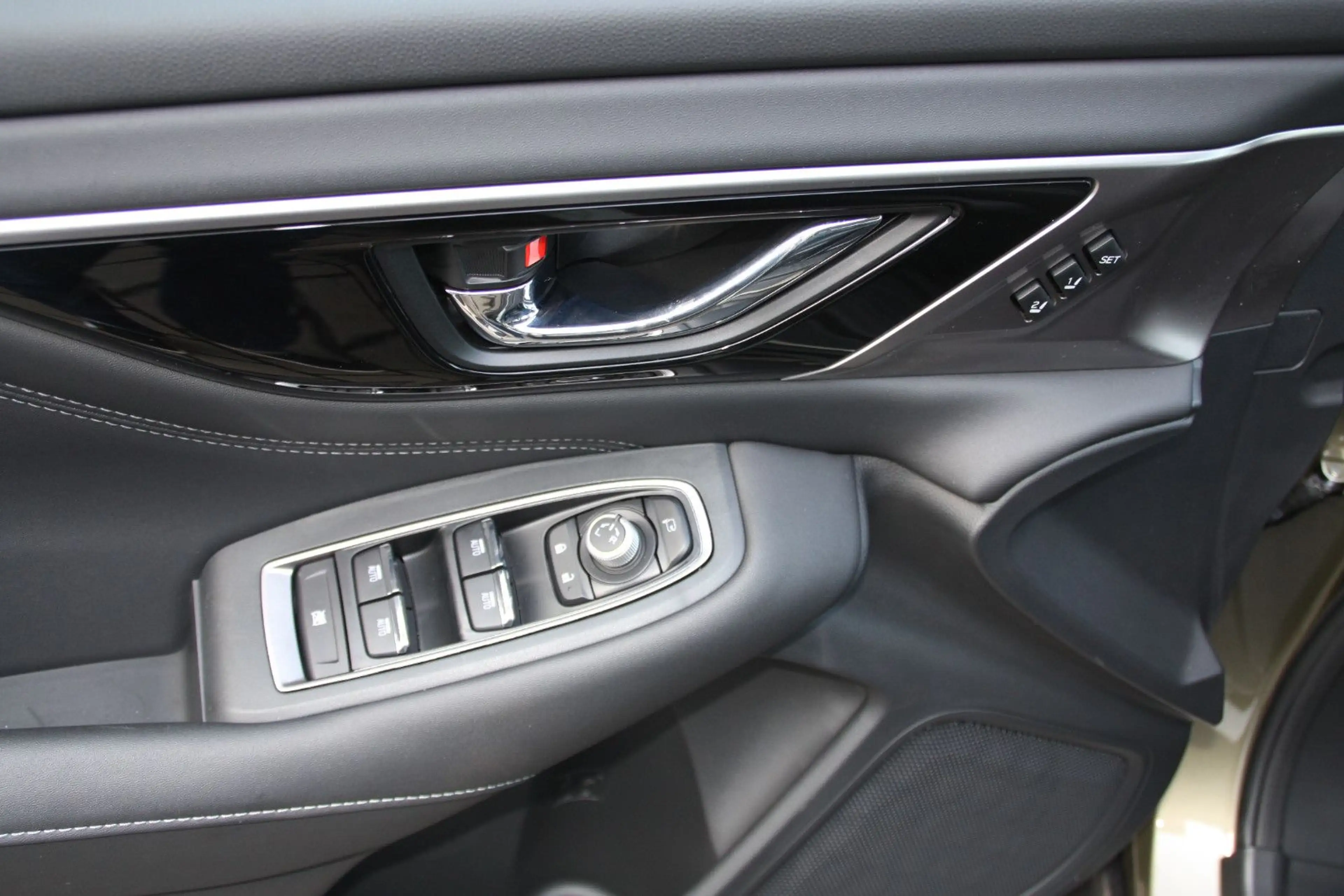 Subaru OUTBACK 2.5i Platinum AWD *Aktion* — photo 15