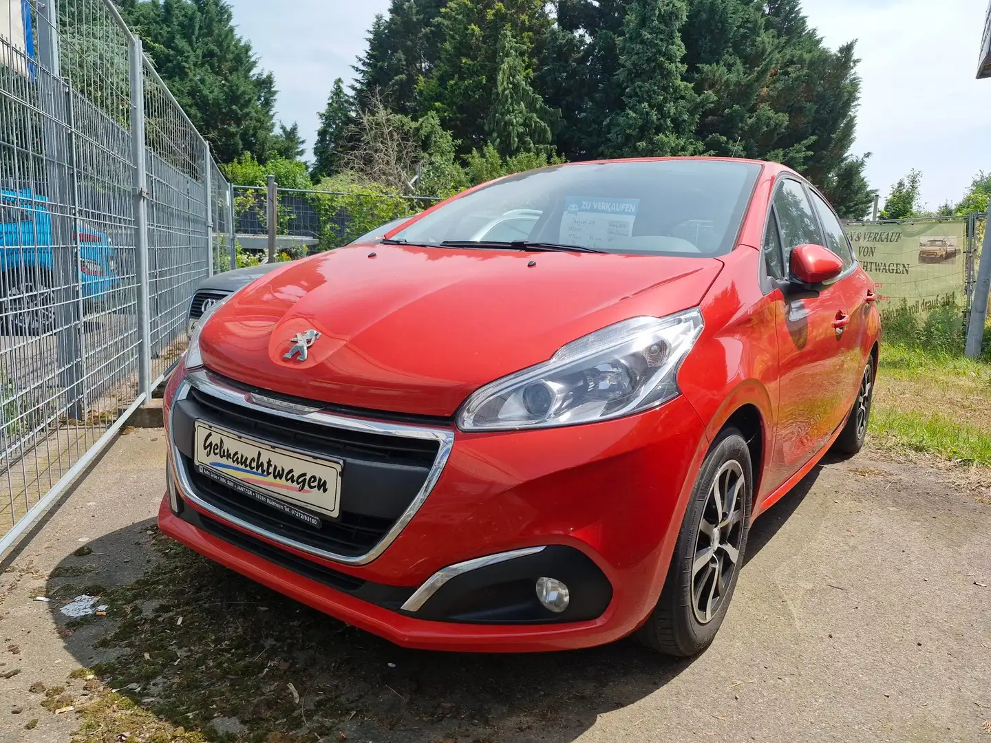 Peugeot 208 Active Orange - 1