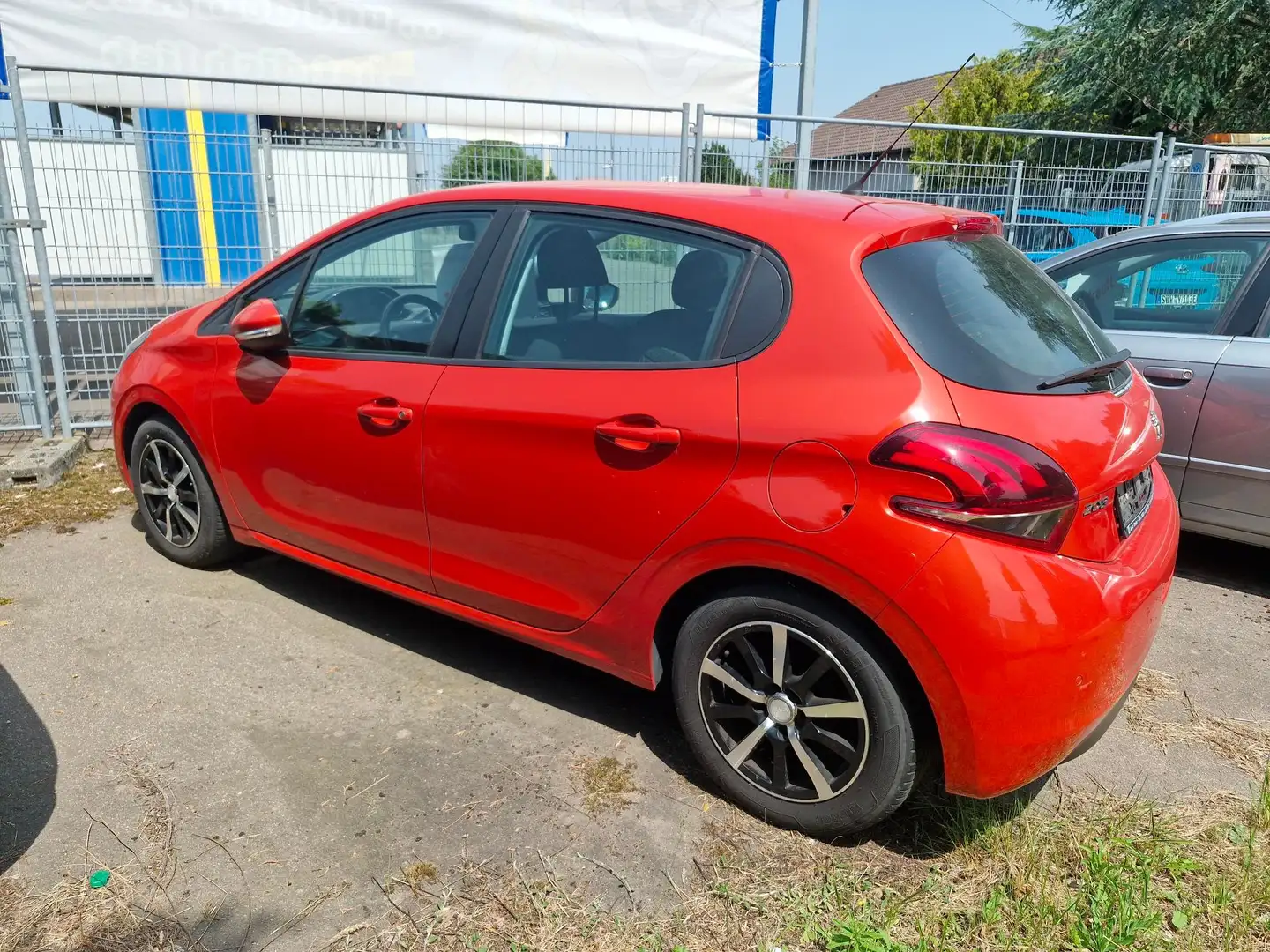 Peugeot 208 Active Orange - 2