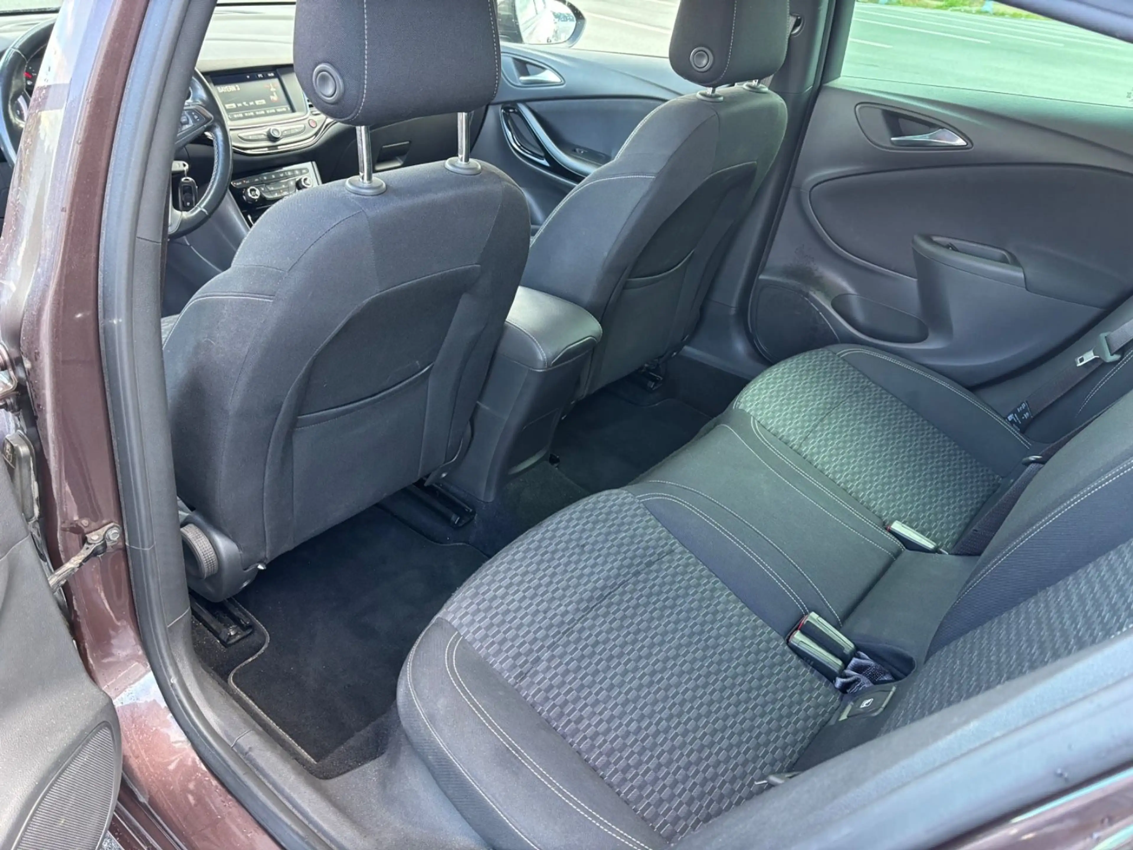 Opel Astra K Lim. Dynamic Start/Stop LED ALU — photo 13