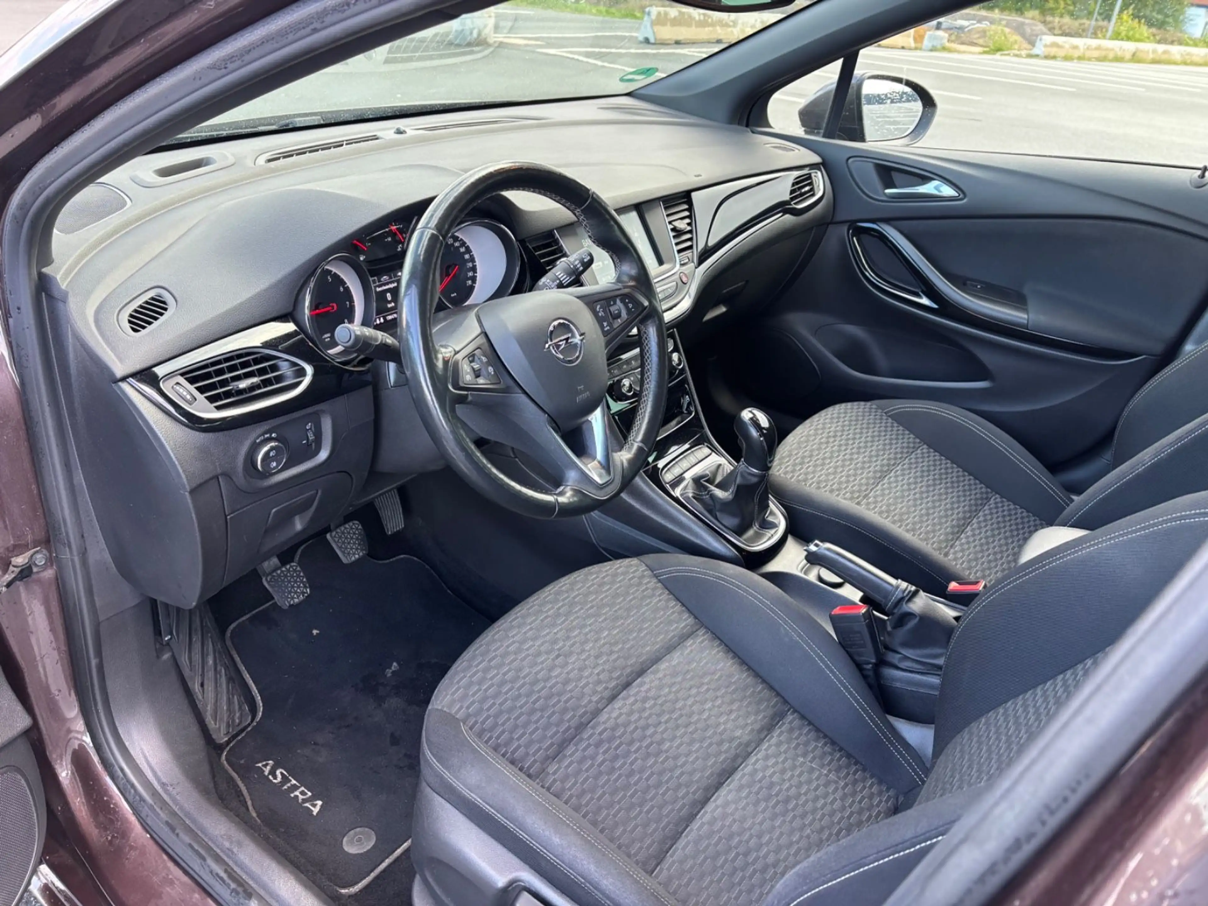 Opel Astra K Lim. Dynamic Start/Stop LED ALU — photo 11