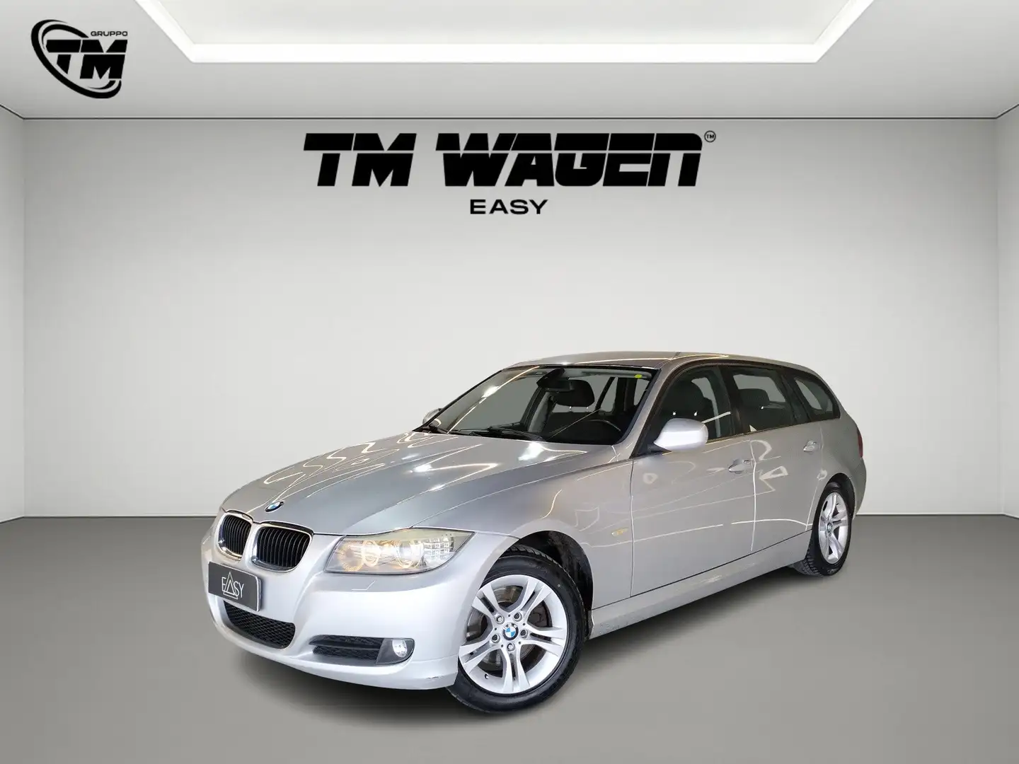 BMW 318 Touring 2.0 Futura 143cv FL Zilver - 1