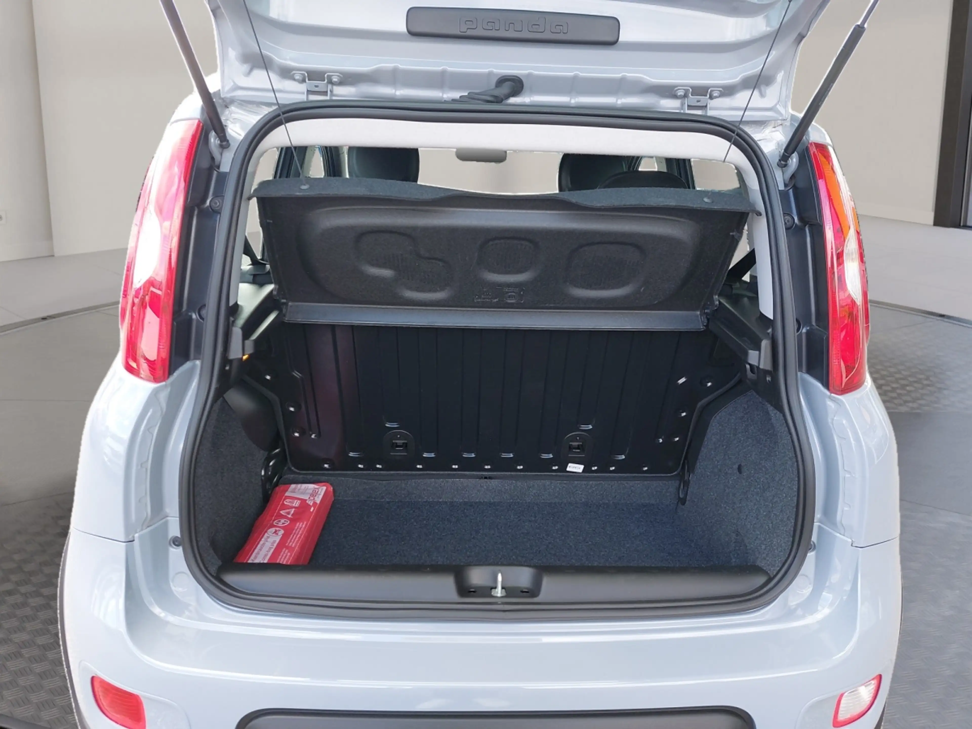Fiat Panda 4x2 FireFly Hybrid 70 City Life — photo 12
