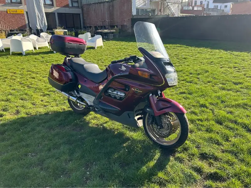 Honda ST 1100 - foto 2