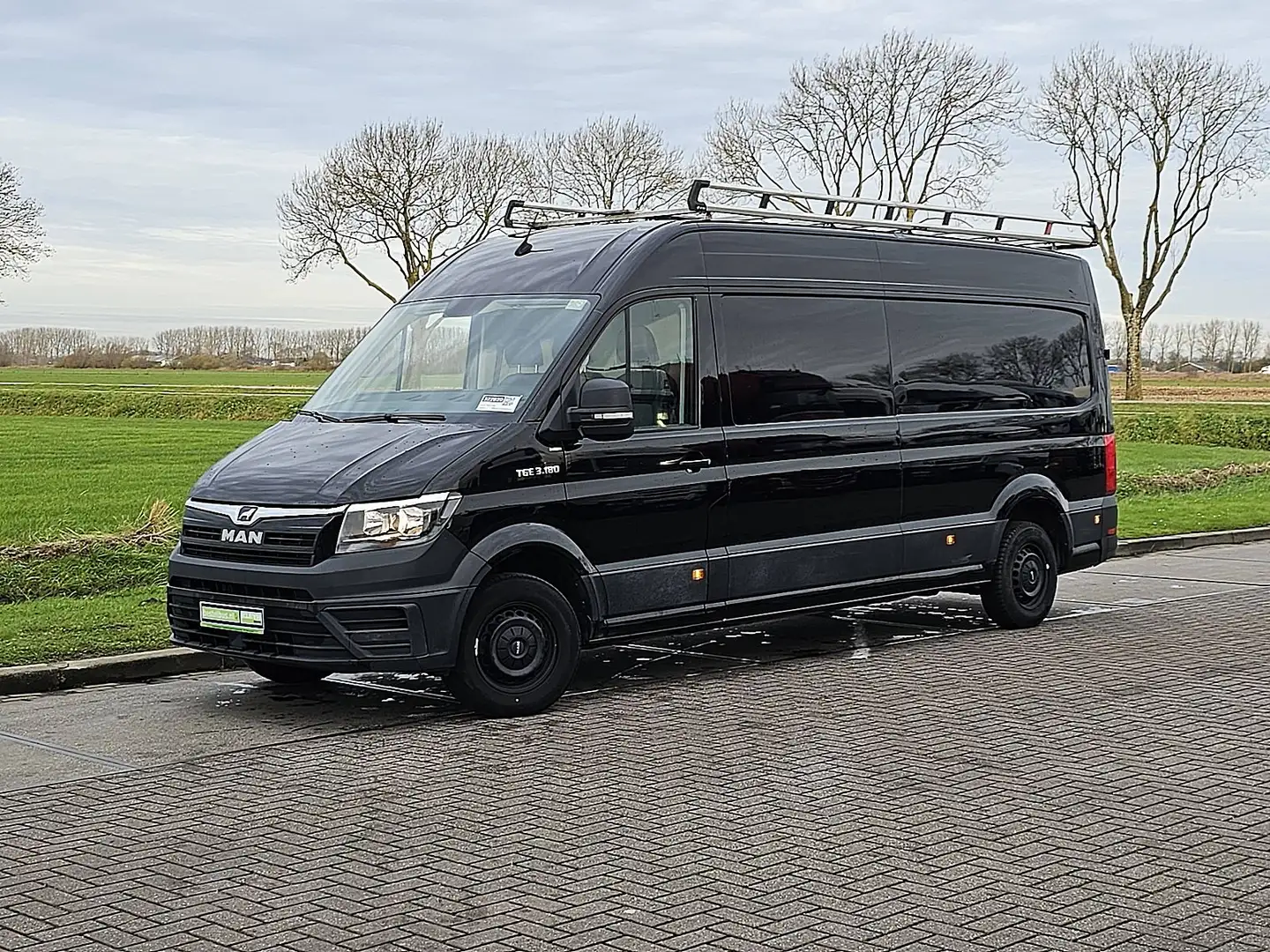 MAN TGE 3.180 ac automaat EURO6 Noir - 2