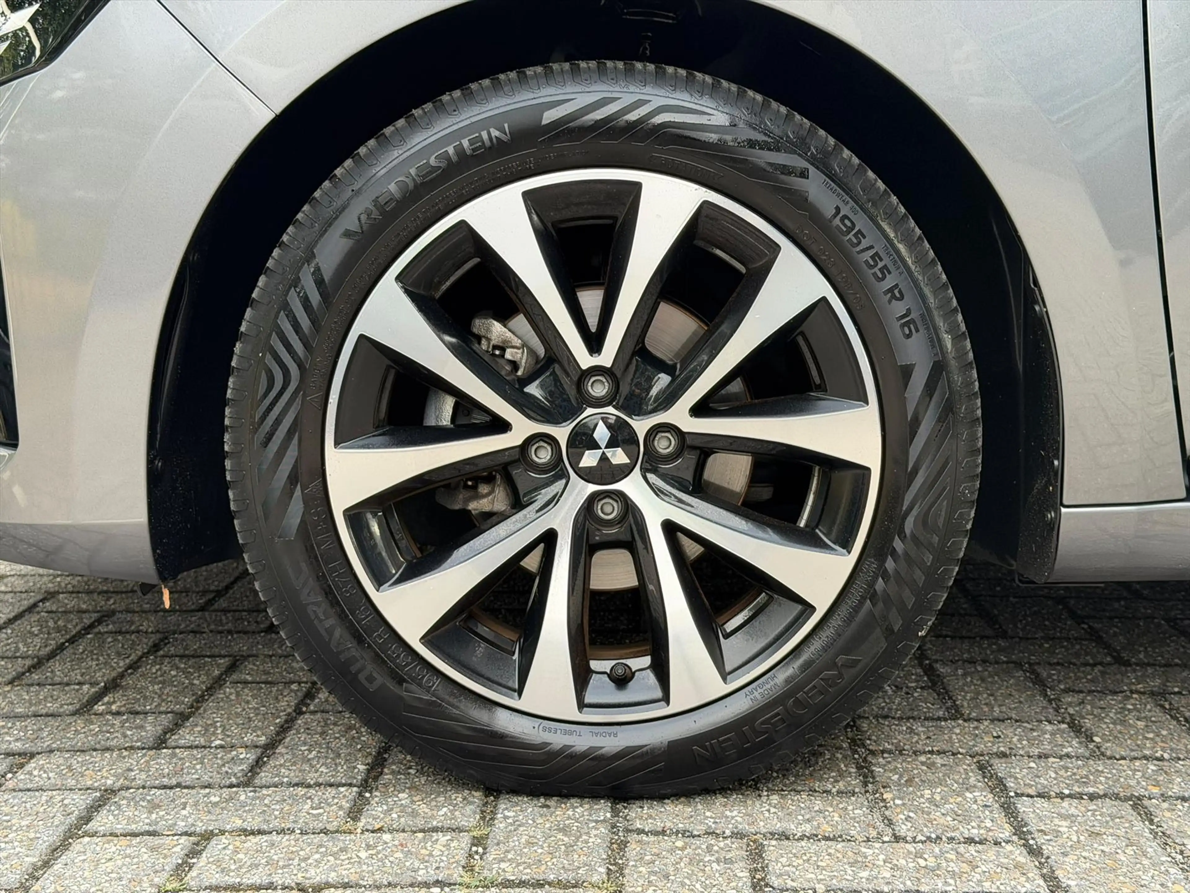 Mitsubishi Colt 1.0 MPI-T 90pk Intense — photo 21