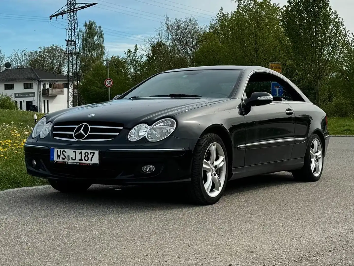 Mercedes-Benz CLK 320 CLK Coupe 320 CDI 7G-TRONIC Avantgarde Czarny - 1
