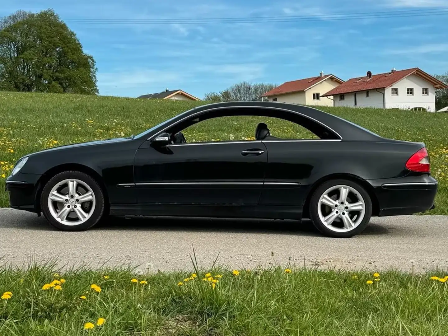 Mercedes-Benz CLK 320 CLK Coupe 320 CDI 7G-TRONIC Avantgarde Czarny - 2
