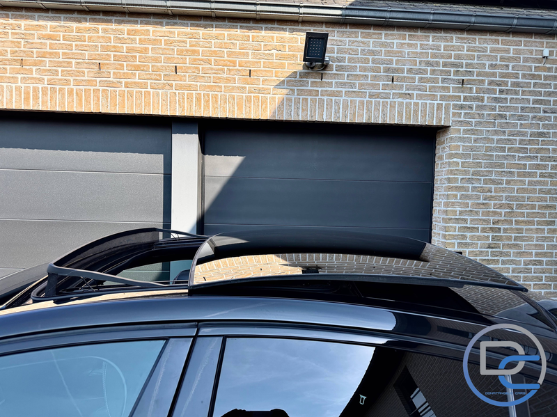 Jaguar XE XE 2.0 D R-Sport 180CV EURO6B T.PANO XENONS CAMERA — photo 8