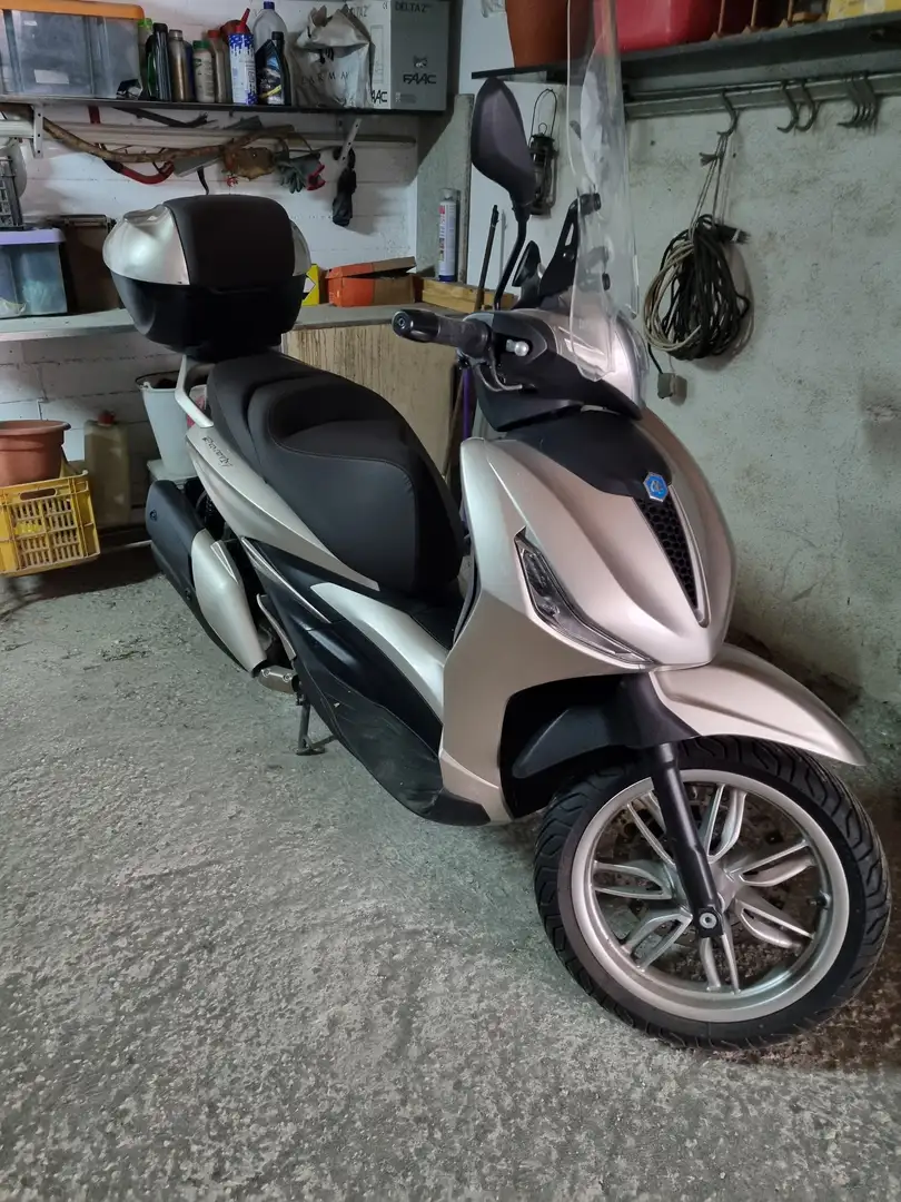 Piaggio Beverly 400 hpe Bronze - 1