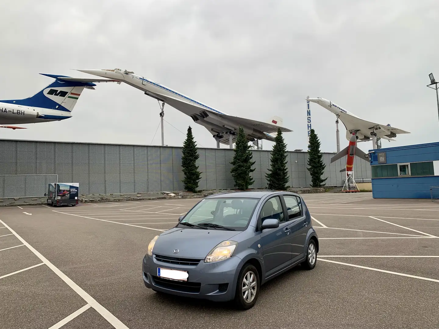 Daihatsu Sirion Sirion 1,3 Eco 4WD eco neu vorgeführt, Klima Grau - 1