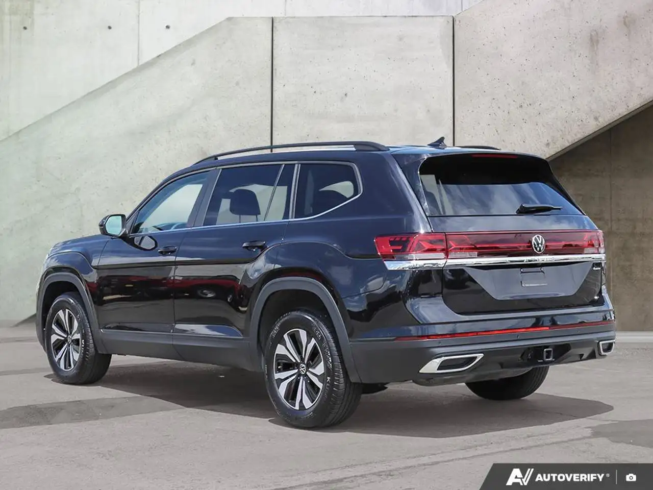 Volkswagen Atlas снимка Volkswagen Atlas