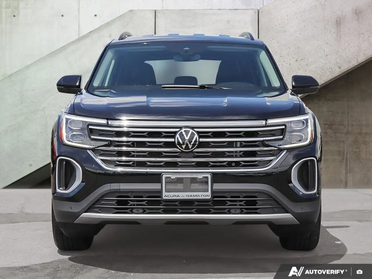 Volkswagen Atlas снимка Volkswagen Atlas