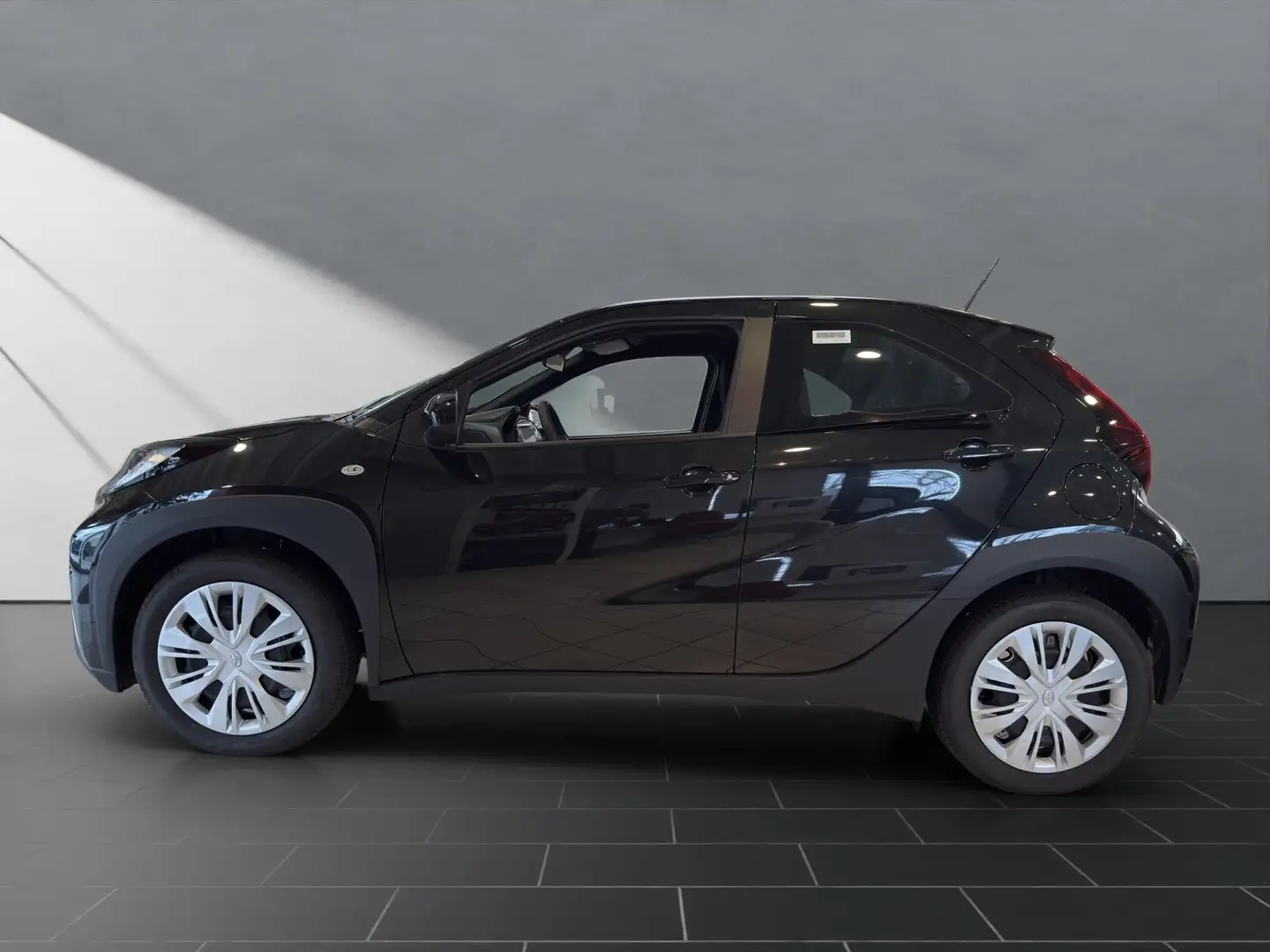 Toyota Aygo X*BUSINESS EDITION*CARPLAY*15 JAHRE GARA Schwarz - 2