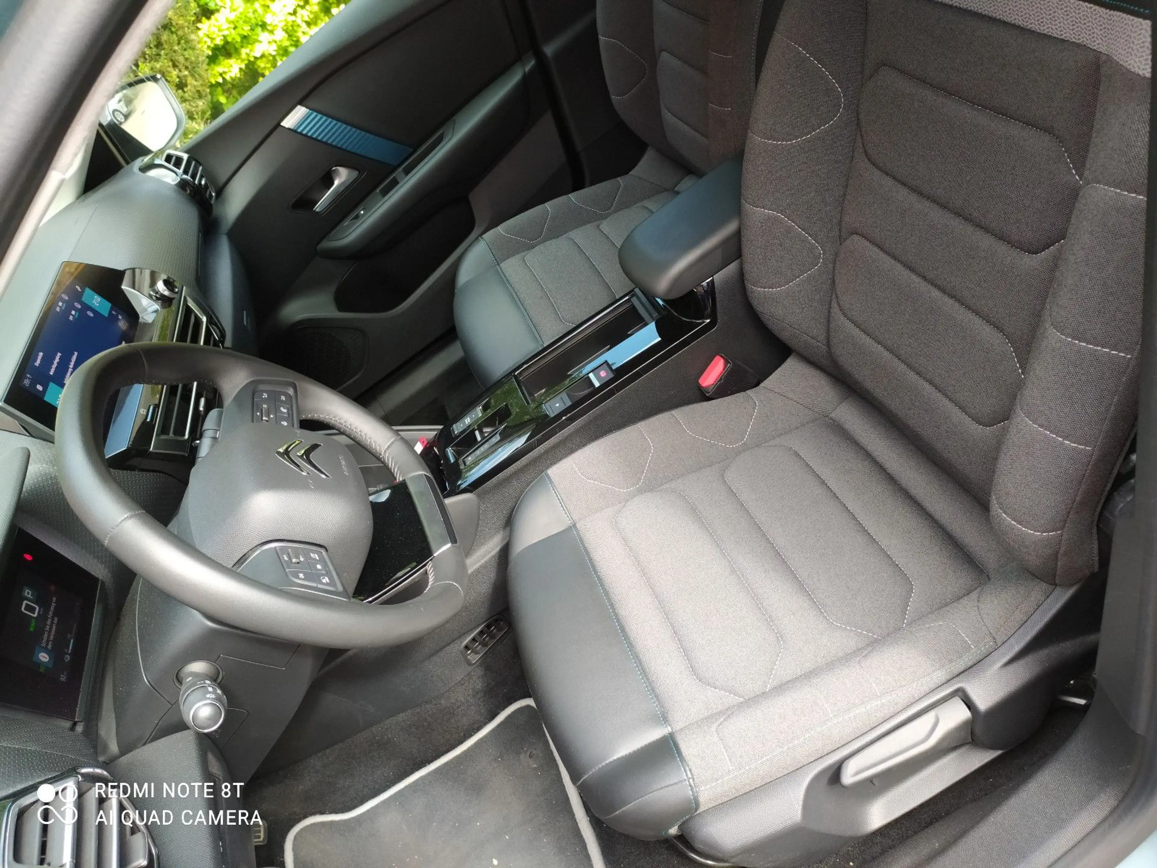 Citroen C4 ë- Feel Pack *HeadUp*Kamera*Sitzheizung* — photo 10
