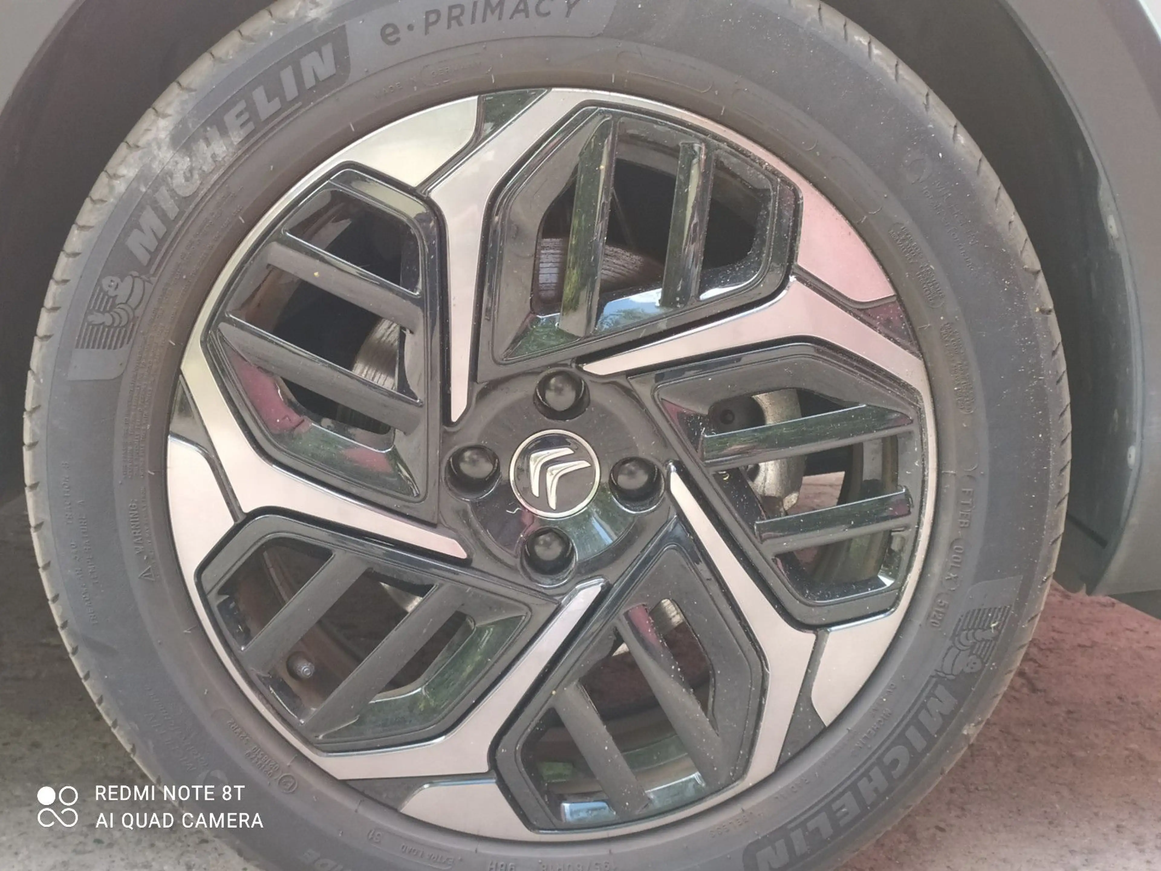 Citroen C4 ë- Feel Pack *HeadUp*Kamera*Sitzheizung* — photo 20