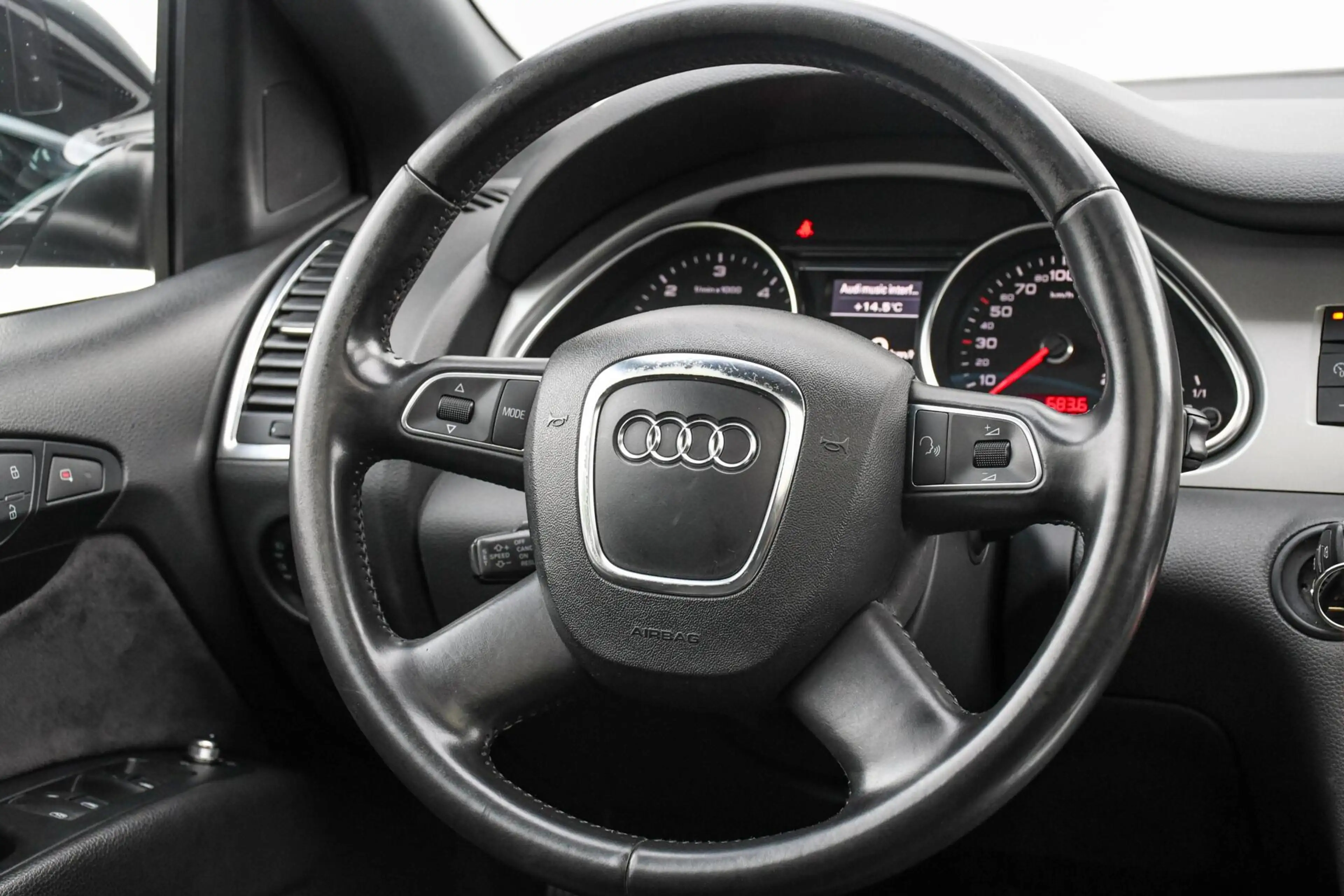 Audi Q7 3.0 TDI quattro Leer 21'' Pano Xenon s-line Trekha — photo 8