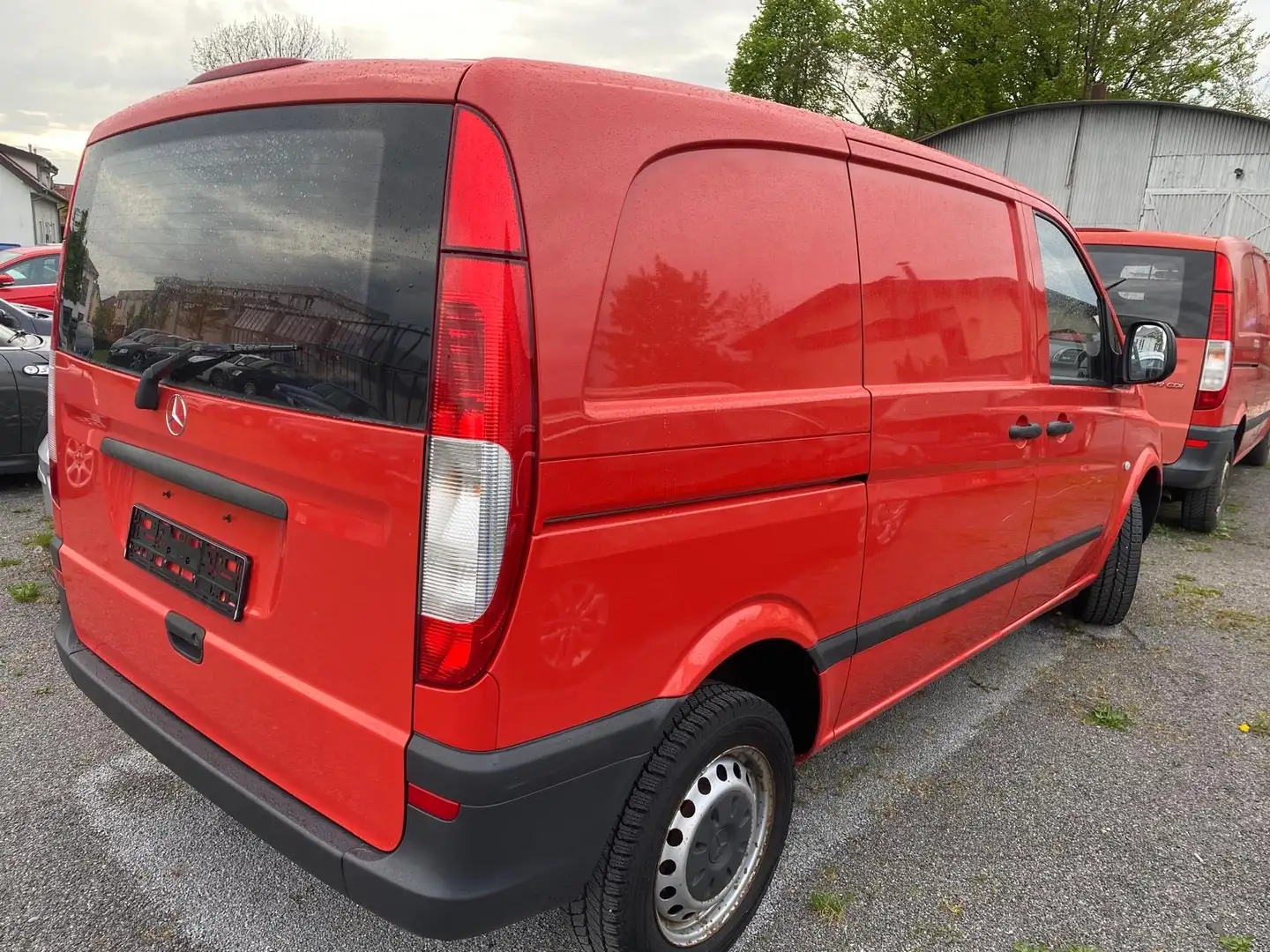 Mercedes-Benz Vito 109 CDI kompakt ~Klima~ TÜV 11/2026 Rot - 2