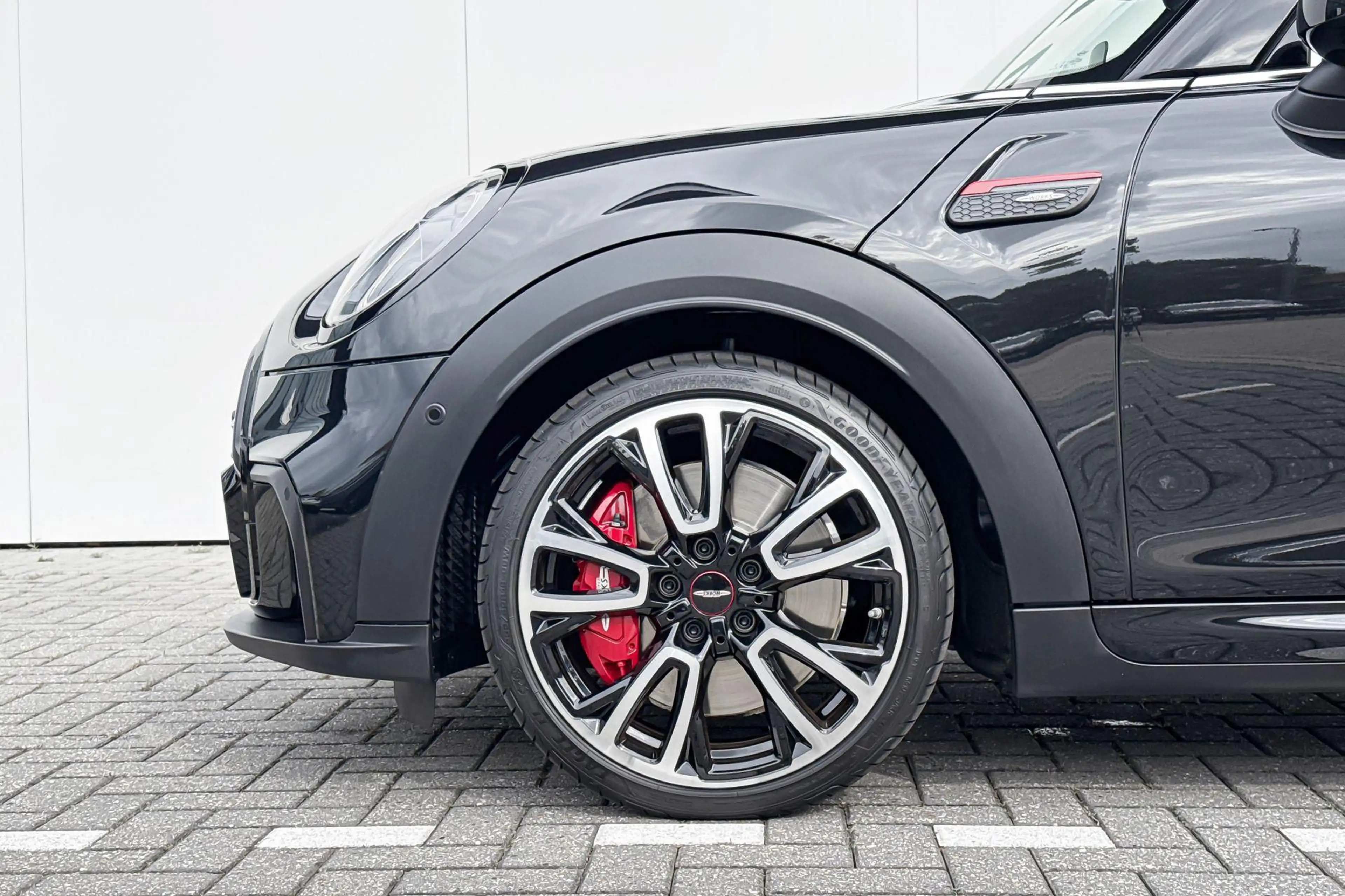 MINI John Cooper Works 3-Deurs | JCW Pack | Panoramadak | Head-Up Display — photo 3