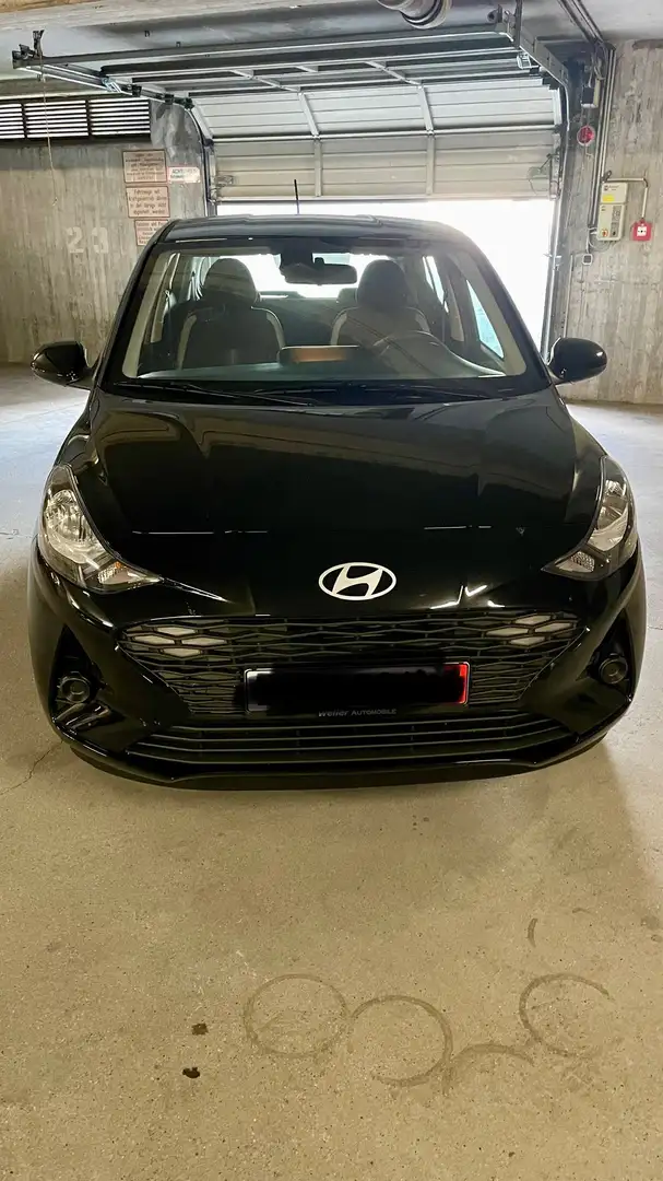 Hyundai i10 Select Schwarz - 1