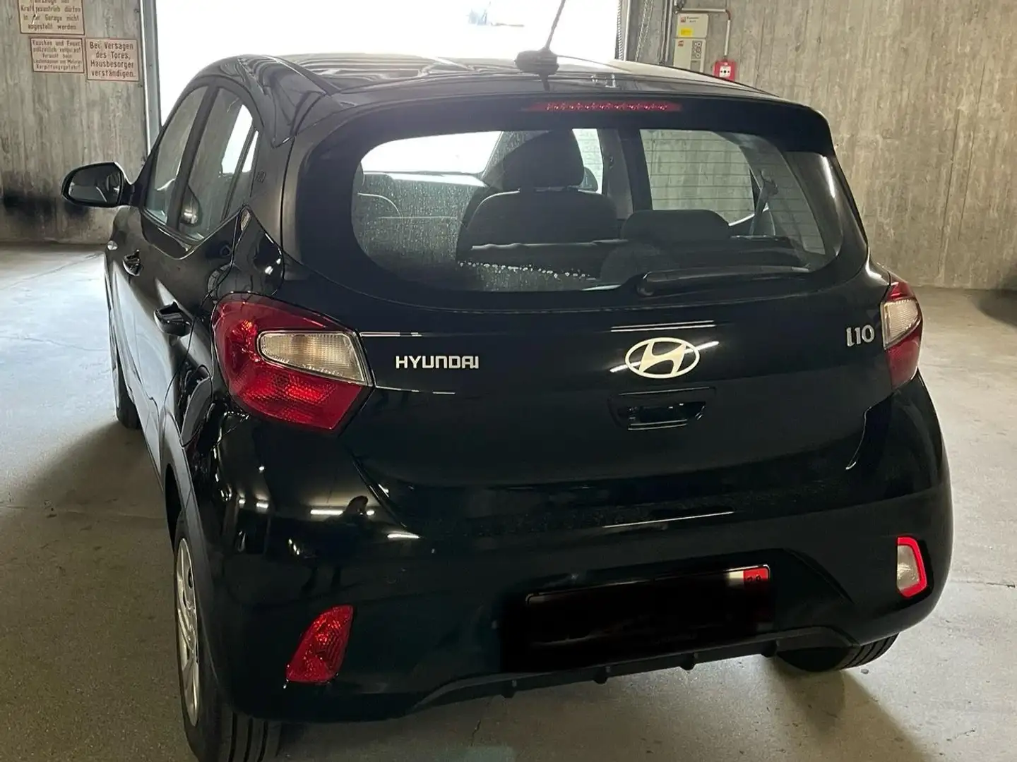Hyundai i10 Select Schwarz - 2