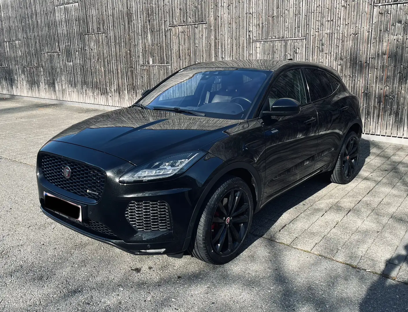 Jaguar E-Pace 2.0DI4 D150 R-Dynamic SE AWD Aut. - 2