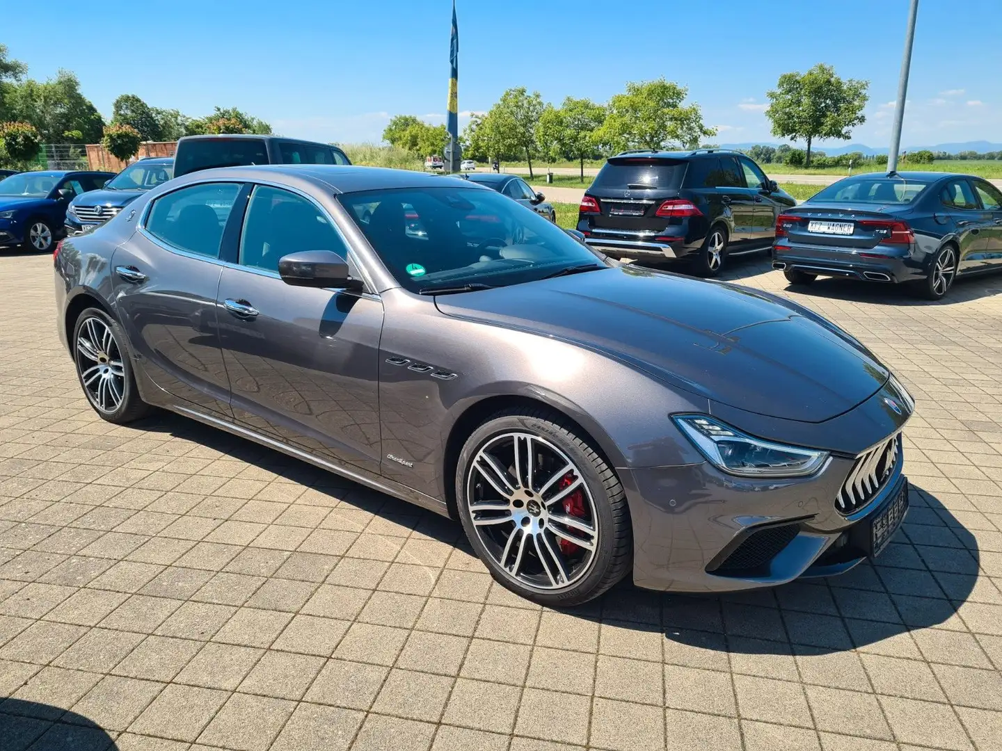 Maserati Ghibli GranSport 430PS S Q4 LED CARPLAY Gris - 2