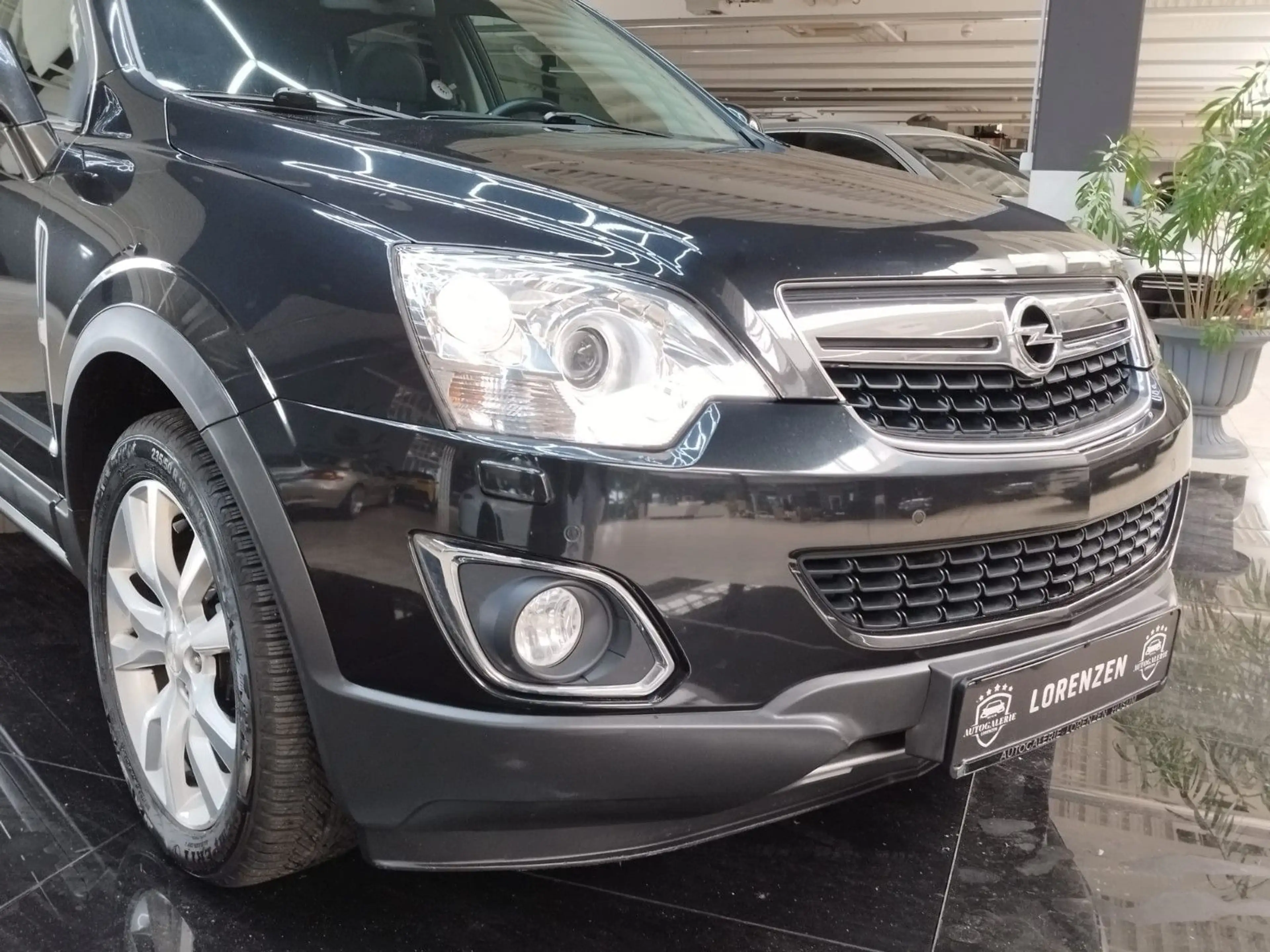 Opel Antara Cosmo 4x4 NAVI / PANO / AHK — photo 5