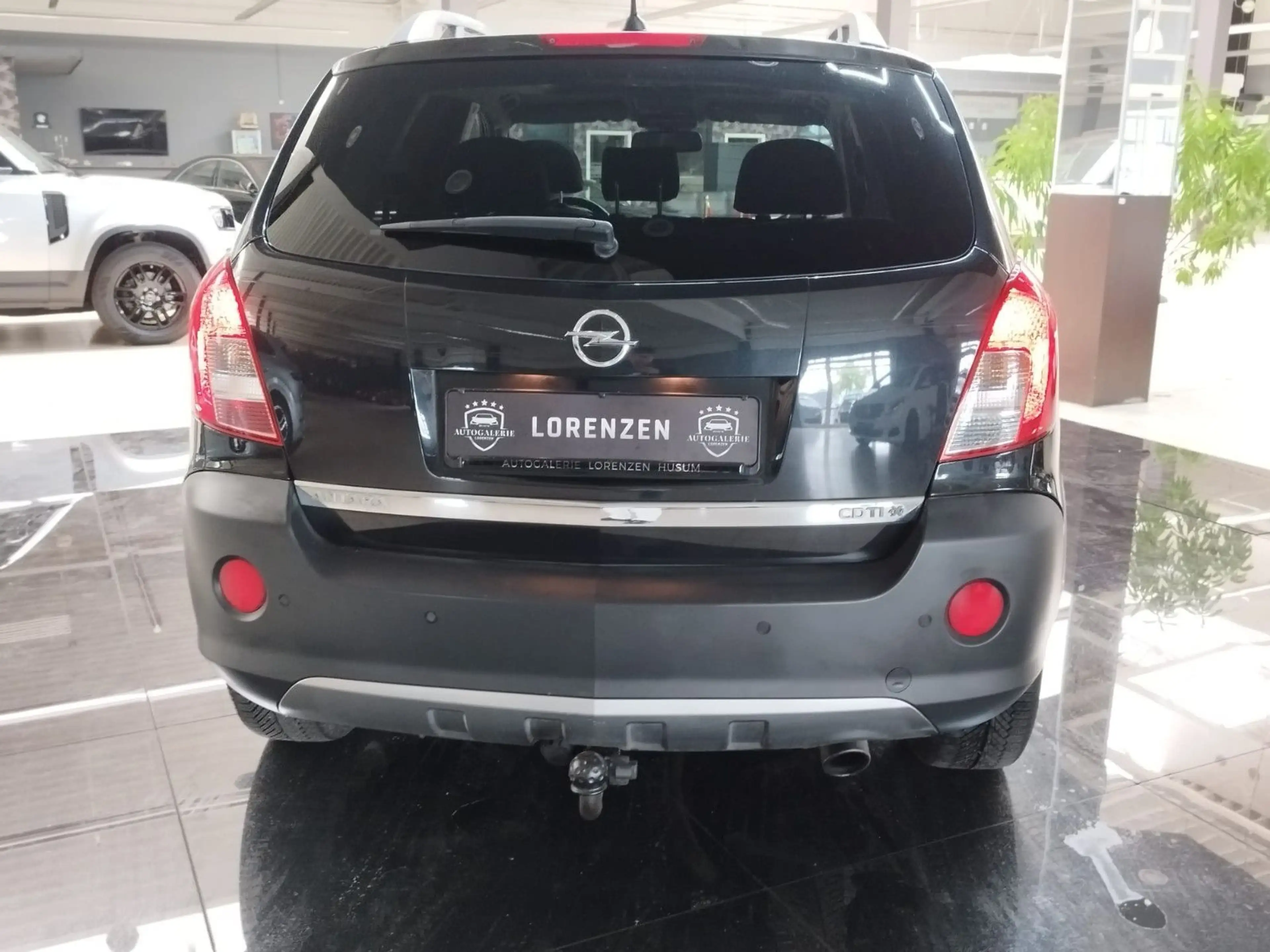 Opel Antara Cosmo 4x4 NAVI / PANO / AHK — photo 8
