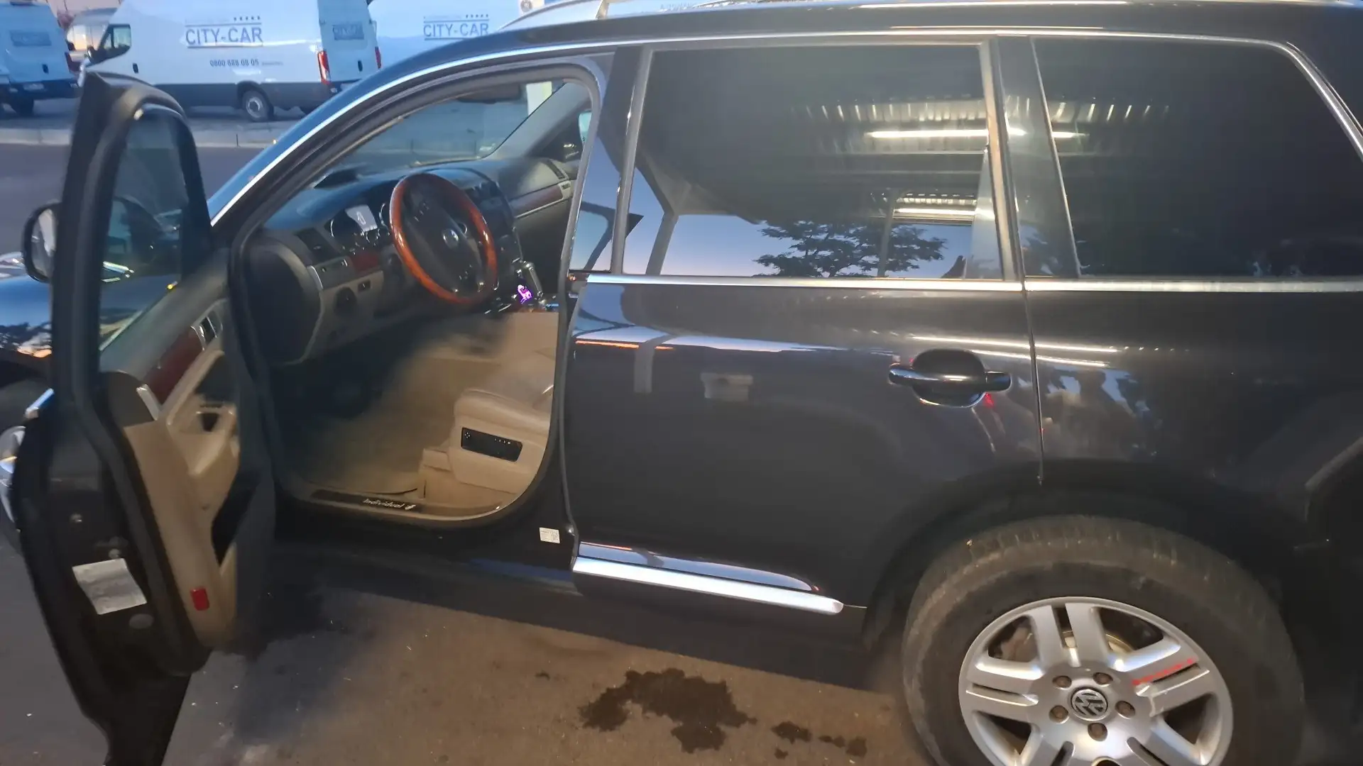 Volkswagen Touareg V6 TDI DPF Tiptronic - 1