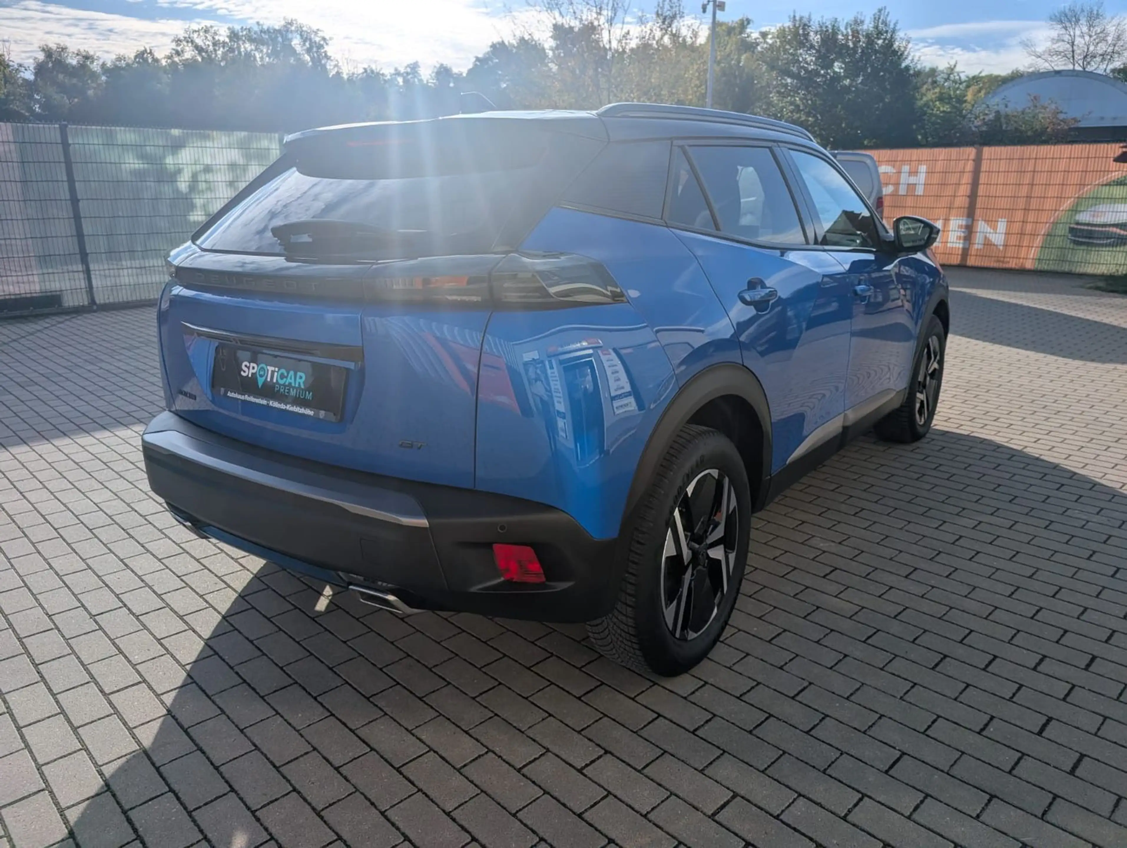 Peugeot 2008 GT 130 EAT8 KAMERA GRIP CONTR. NUR 13900 KM — photo 6