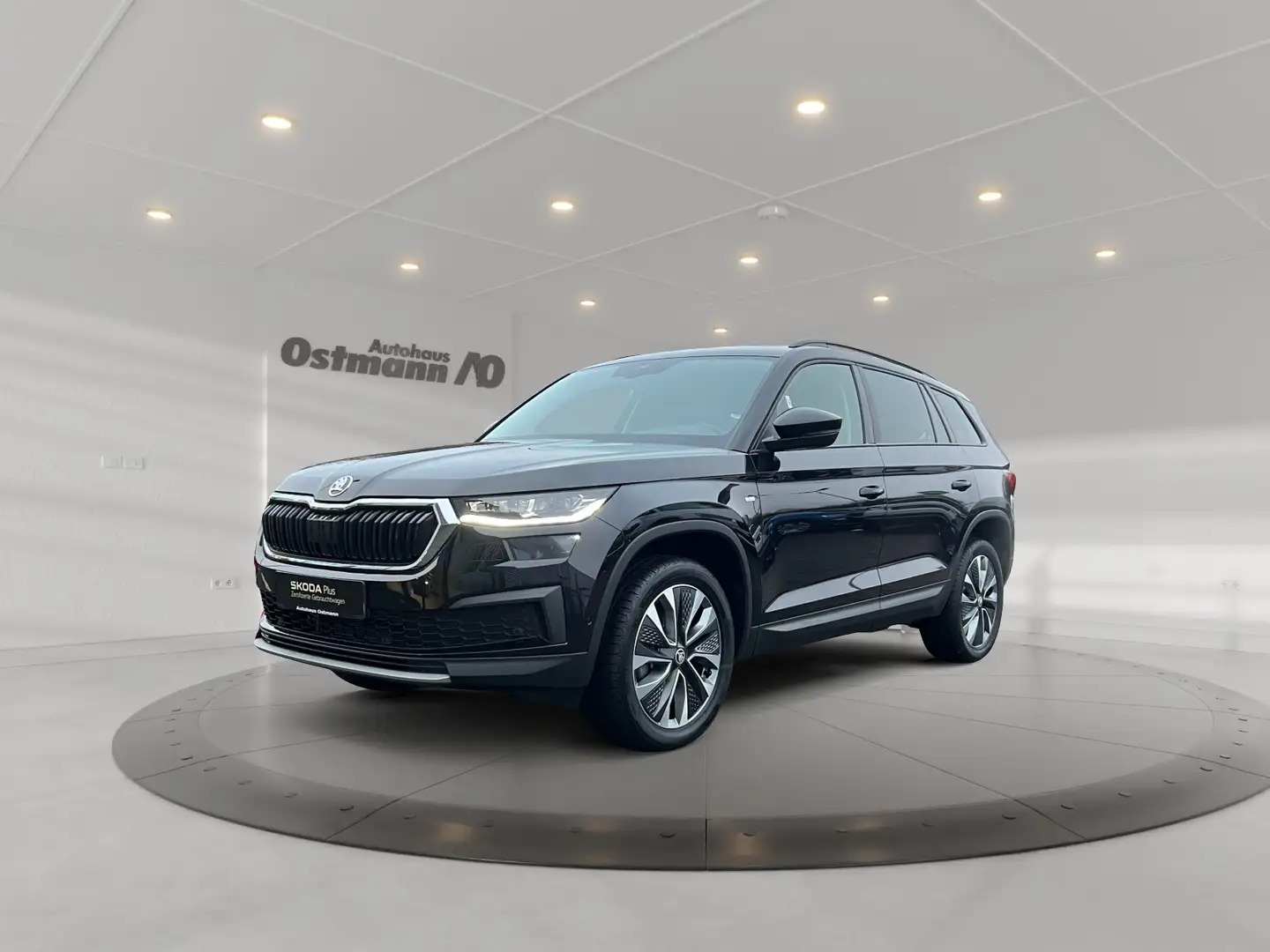 Skoda Kodiaq Tour 110kw TDI DSG *MATRIX*SmartLink*NAVI Schwarz - 1