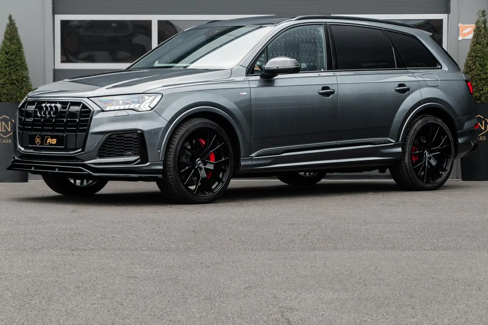 Audi Q7 60 TFSI e quattro Competition |Pano|Sfeerverlichti Gris - 1