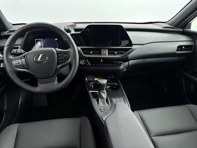 Lexus Ux view 5