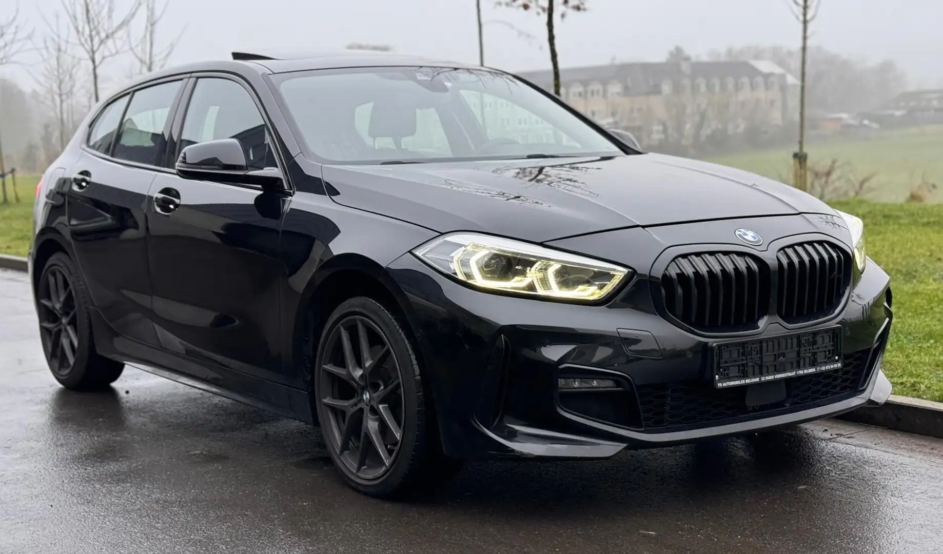 BMW 118 118 M PACK PANO-HUD-ACC-COCKPIT-CARPLAY-AMBIANCE Fekete - 2