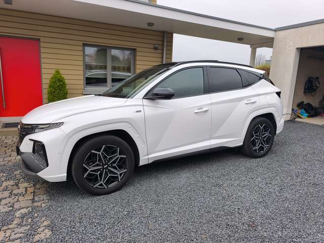 Imagine Hyundai TUCSON N Line Plug-In Hybrid 4WD zu 100% ausgestattet