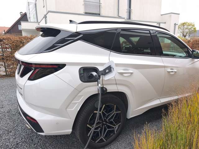 Hyundai TUCSON N Line Plug-In Hybrid 4WD zu 100% ausgestattet