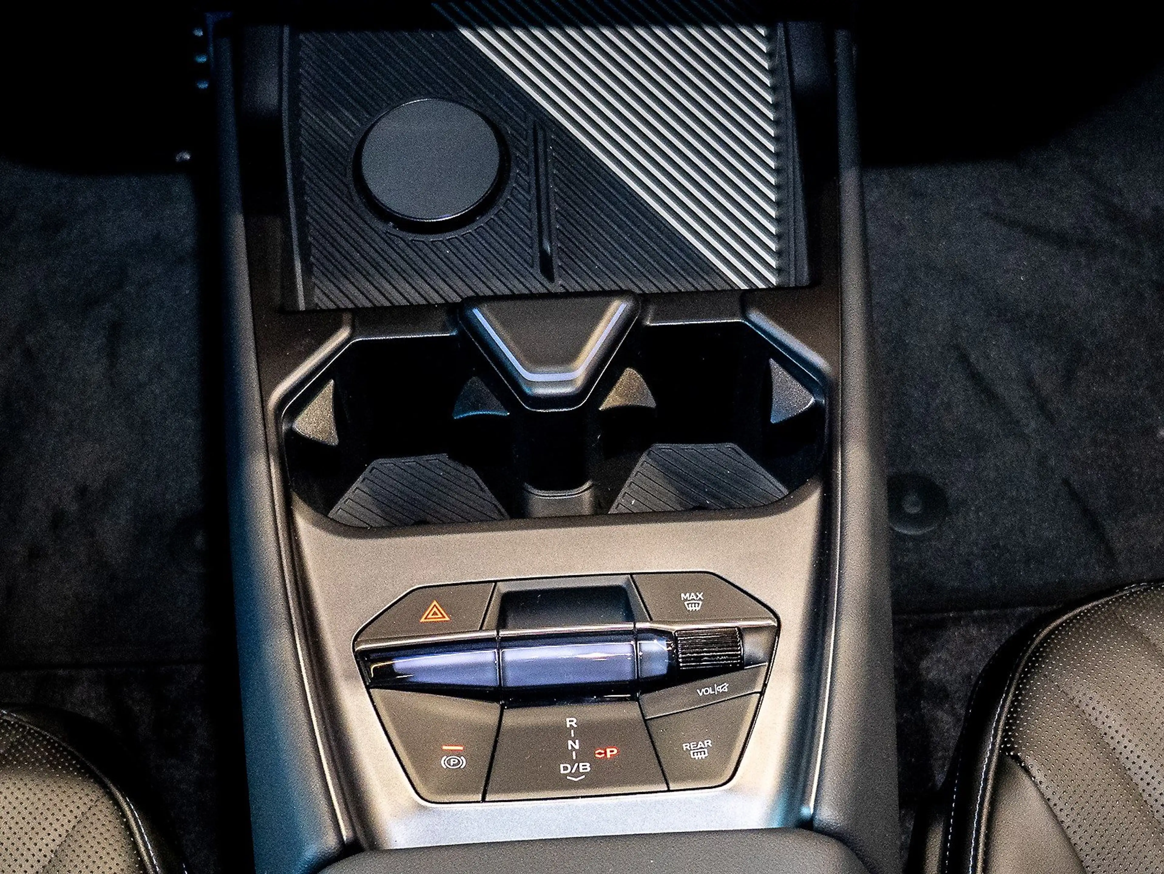 BMW i3 50 xDrive SOFORT VERFÜGBAR! 5.950 EUR sparen! — photo 7