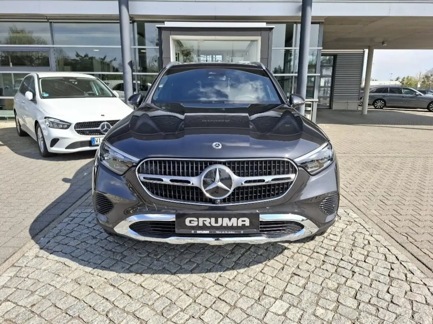 Mercedes-Benz GLC 220 GLC 220 d 4M Advantgarde+AHK+DigiLight+CarPlay+ Grau - 2
