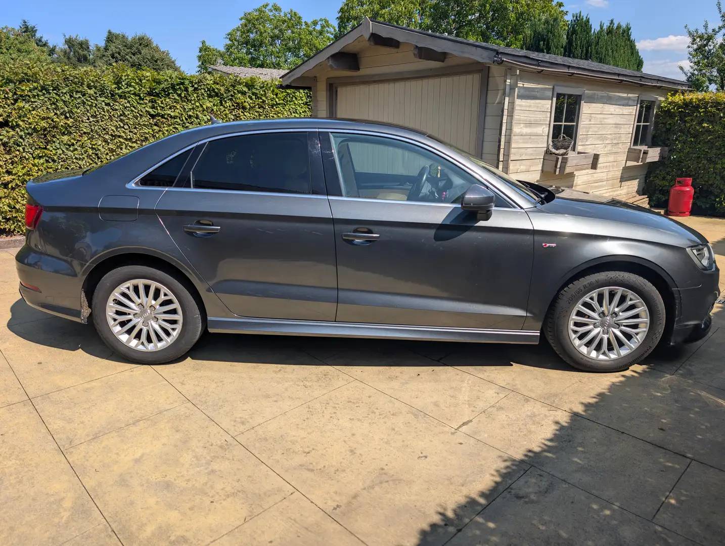 Audi A3 A3 1.4 TFSI Ambition S line S tronic Grijs - 2