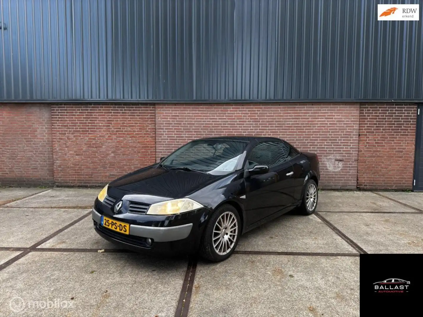 Renault Megane coupé cabriolet 1.6-16V Privilège Luxe Zwart - 1