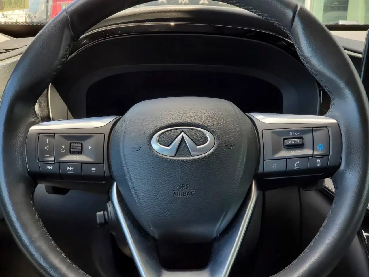 Infiniti QX60 снимка Infiniti QX60