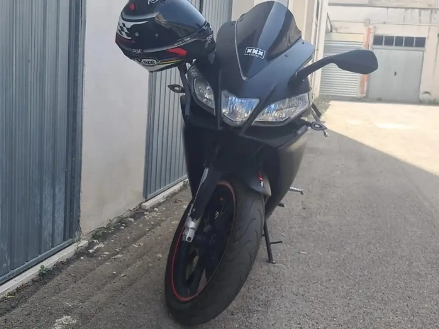 Aprilia RS4 125 Чорний - 2