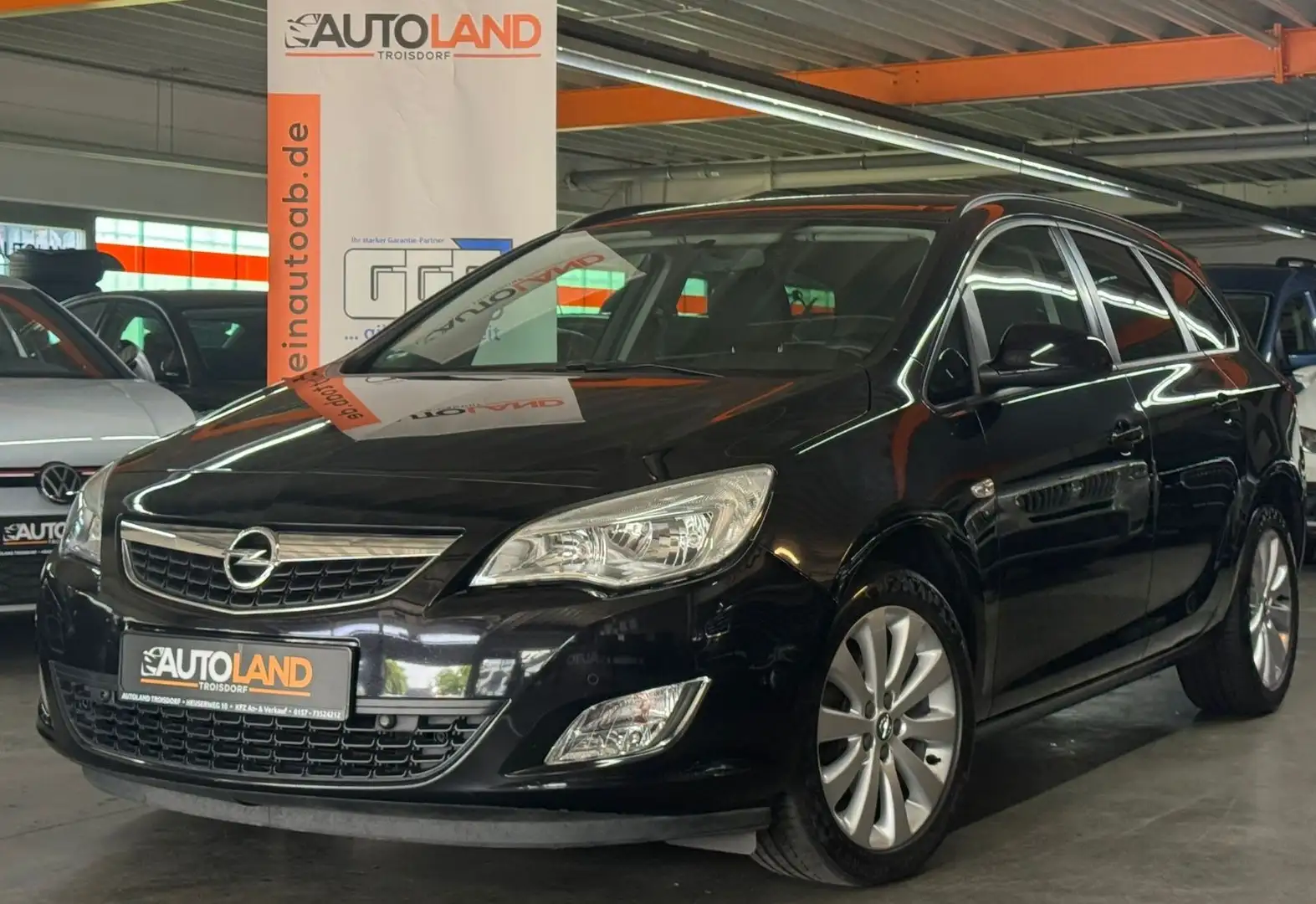 Opel Astra J Sports Tourer Design Edition*KLIMA*SHZG* Schwarz - 2