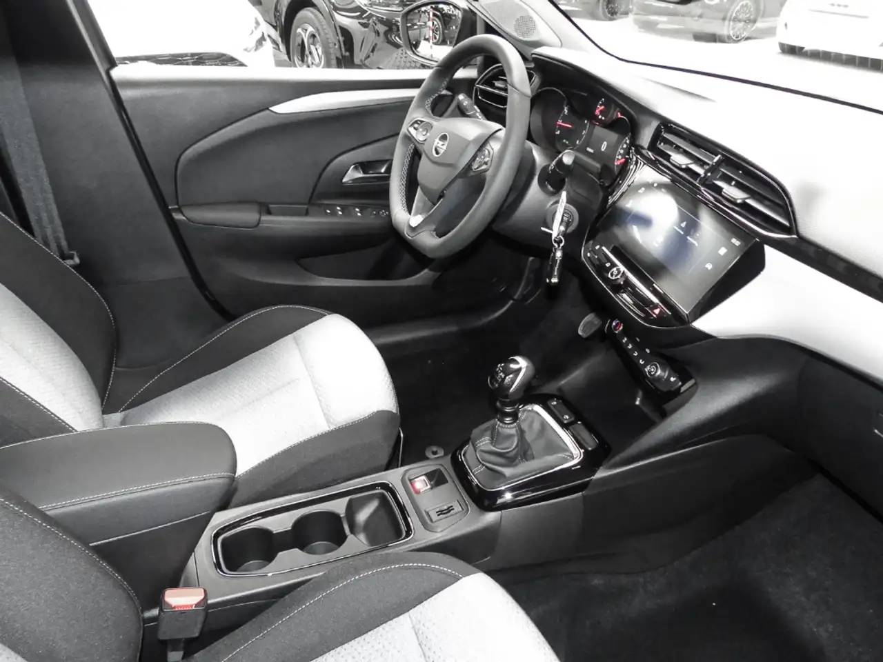 Opel Corsa Edition // Winter-Paket // Komfort Paket LED Apple, миниатюра 3