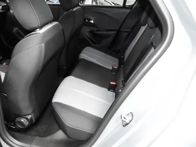 Opel Corsa view 12