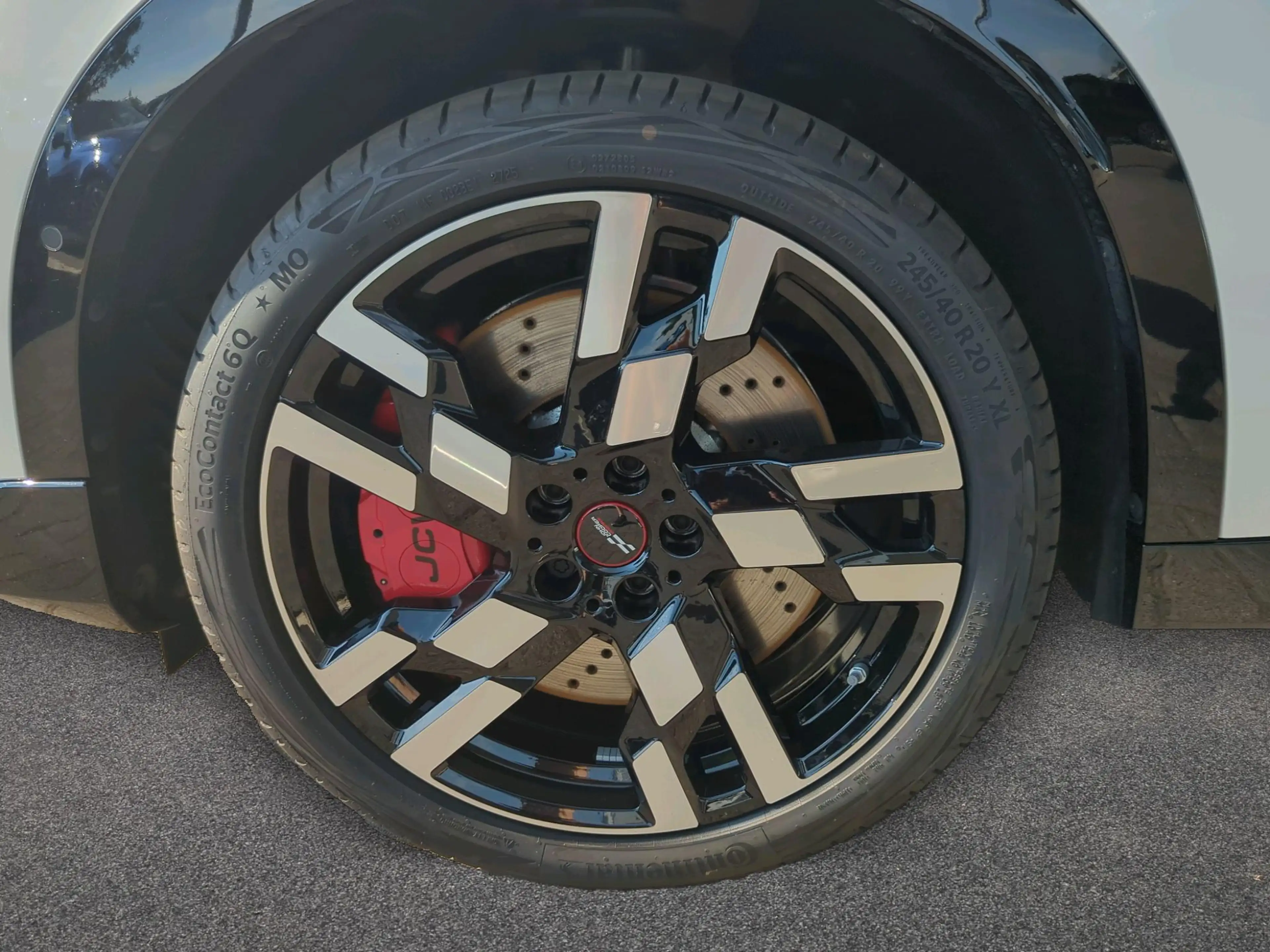 MINI JCW Countryman All4 John Cooper Works Trim — photo 8