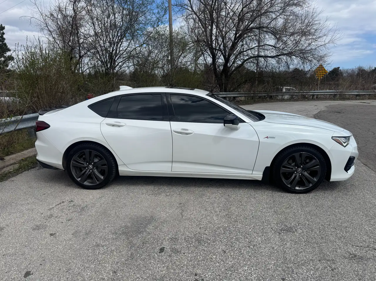Acura TLX снимка Acura TLX