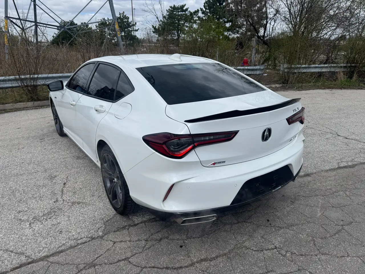 Acura TLX снимка Acura TLX